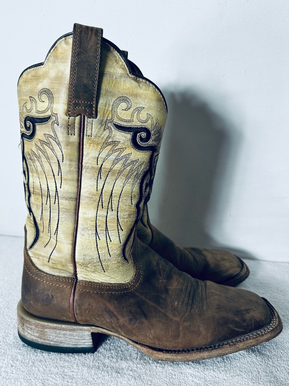 Ariat Mesteno Dust Devil Tan Leather Square Toe Cowboy Boots 7.5D Rodeo Western